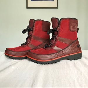 **24 Hour Sale** Sorel Tivoli II Waterproof Boots